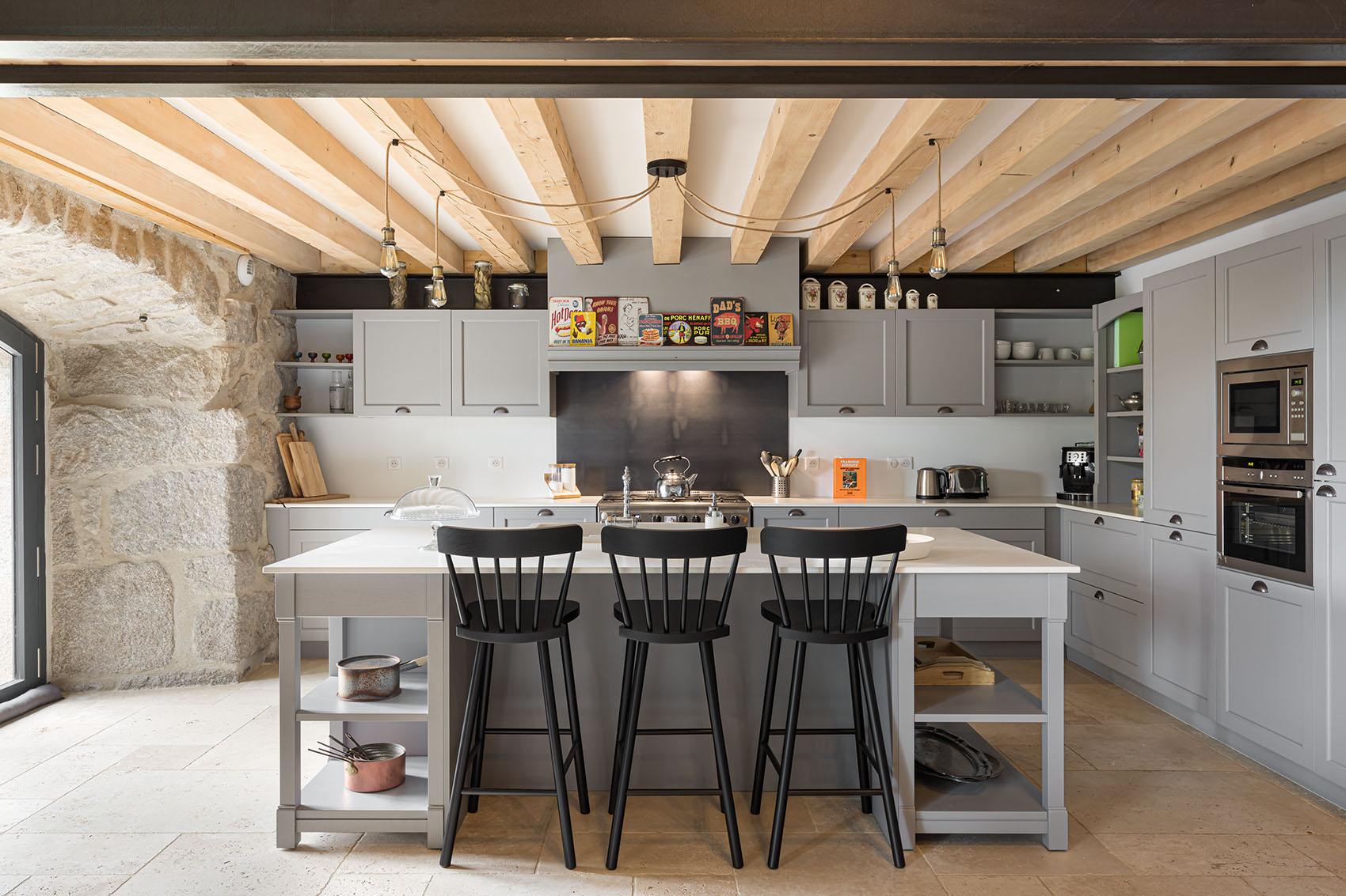 Rénovation complète d’une ancienne ferme en résidence hôtelière en Haute-Loire - Chambon-sur-Lignon